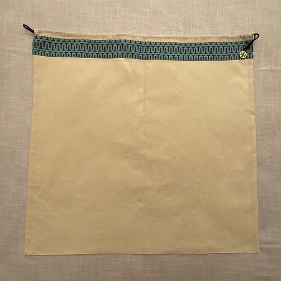 •Tory Burch Cotton Large Dust Bag Logo Drawstring 23”x23” NEW - Picture 1 of 6